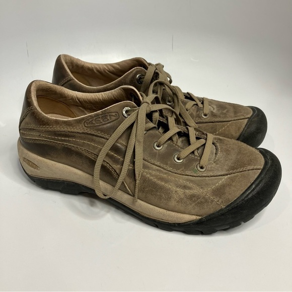 Keen Toyah leather sneakers size 9 - Picture 1 of 9